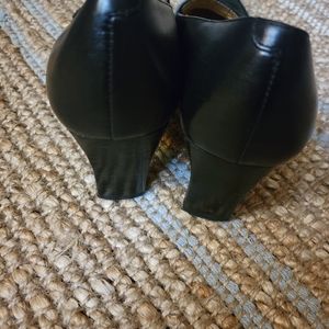 Maripe heeled slip on